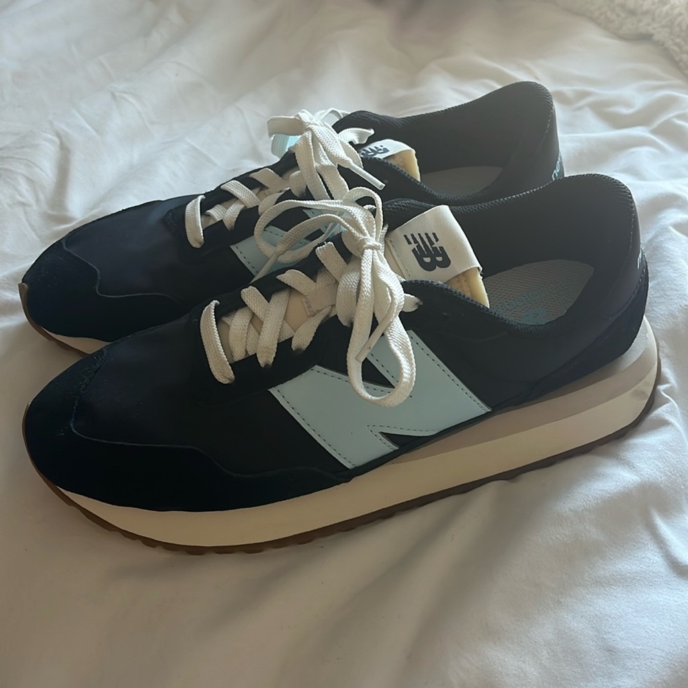 New Balance 237 V1 Classic Sneaker